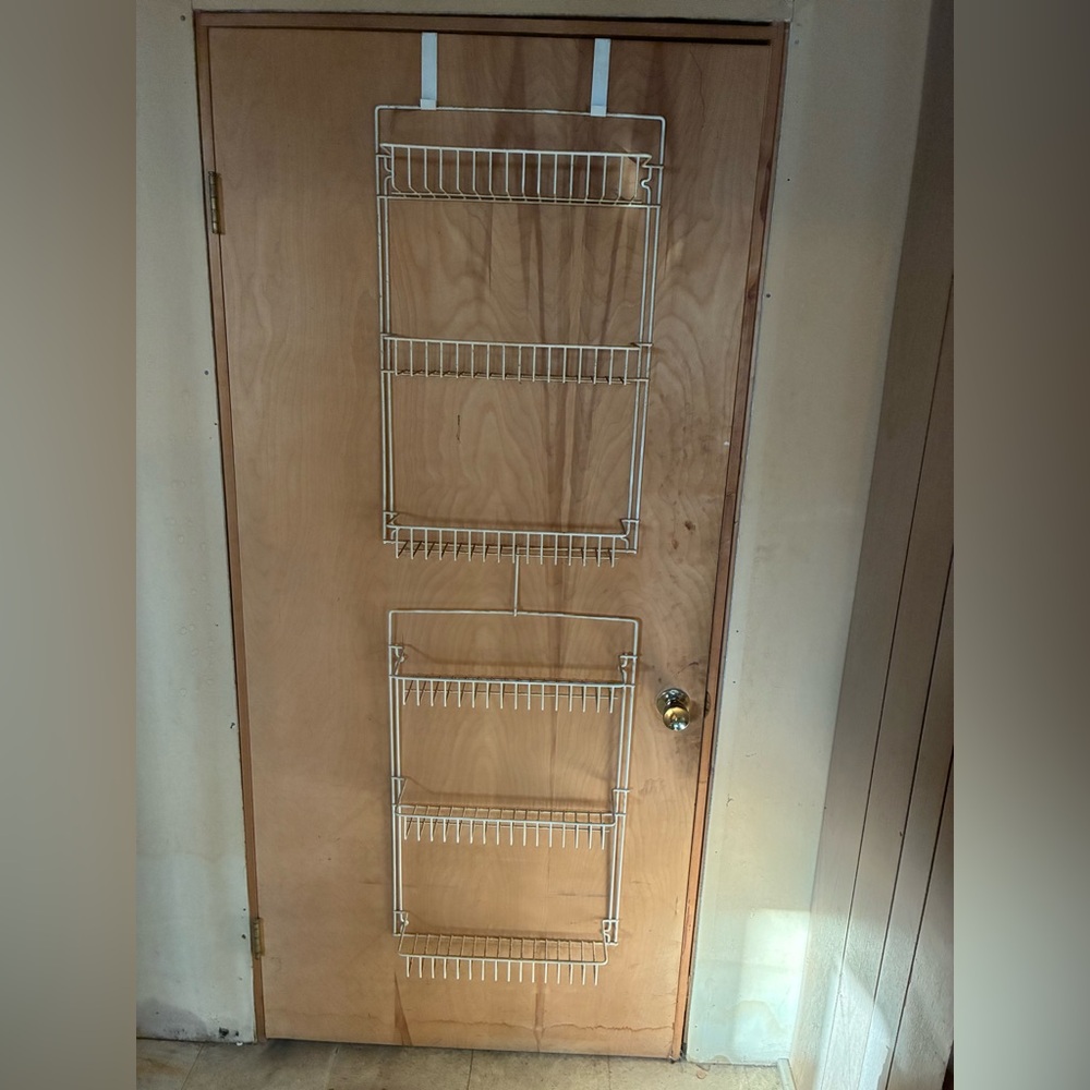 6-Tier Over the Door Organizer 62 inch long bny 19 inch wide metal